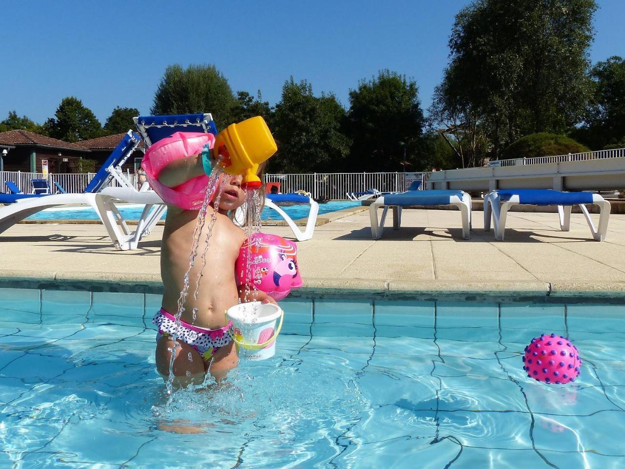 Camping Les Portes Du Beaujolais Anse Luaran gambar