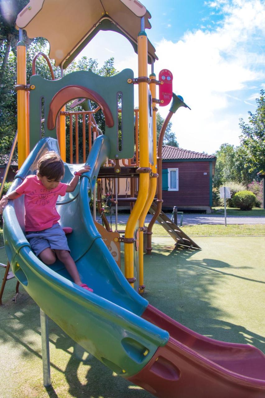 Camping Les Portes Du Beaujolais Anse Luaran gambar